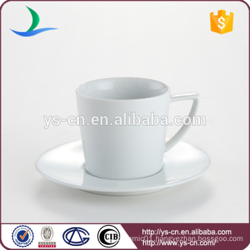 Classical porcelain ceramic cup with saucer holder